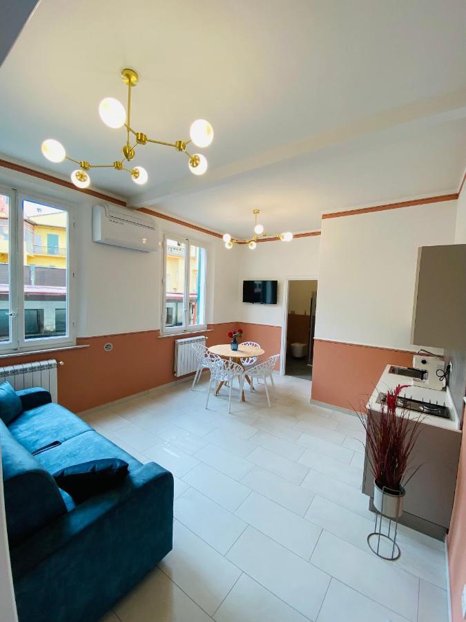 Blom Apartments Pisa Bagian luar foto