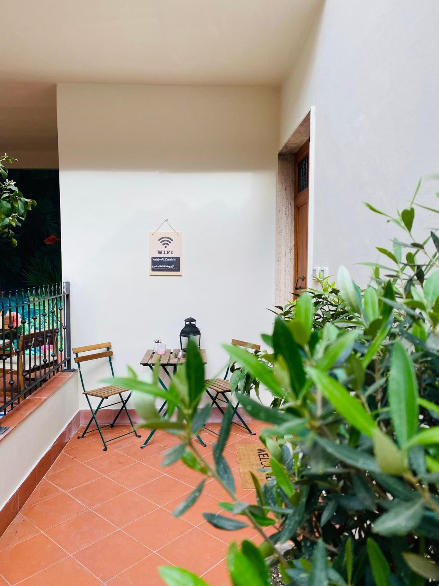 Blom Apartments Pisa Bagian luar foto