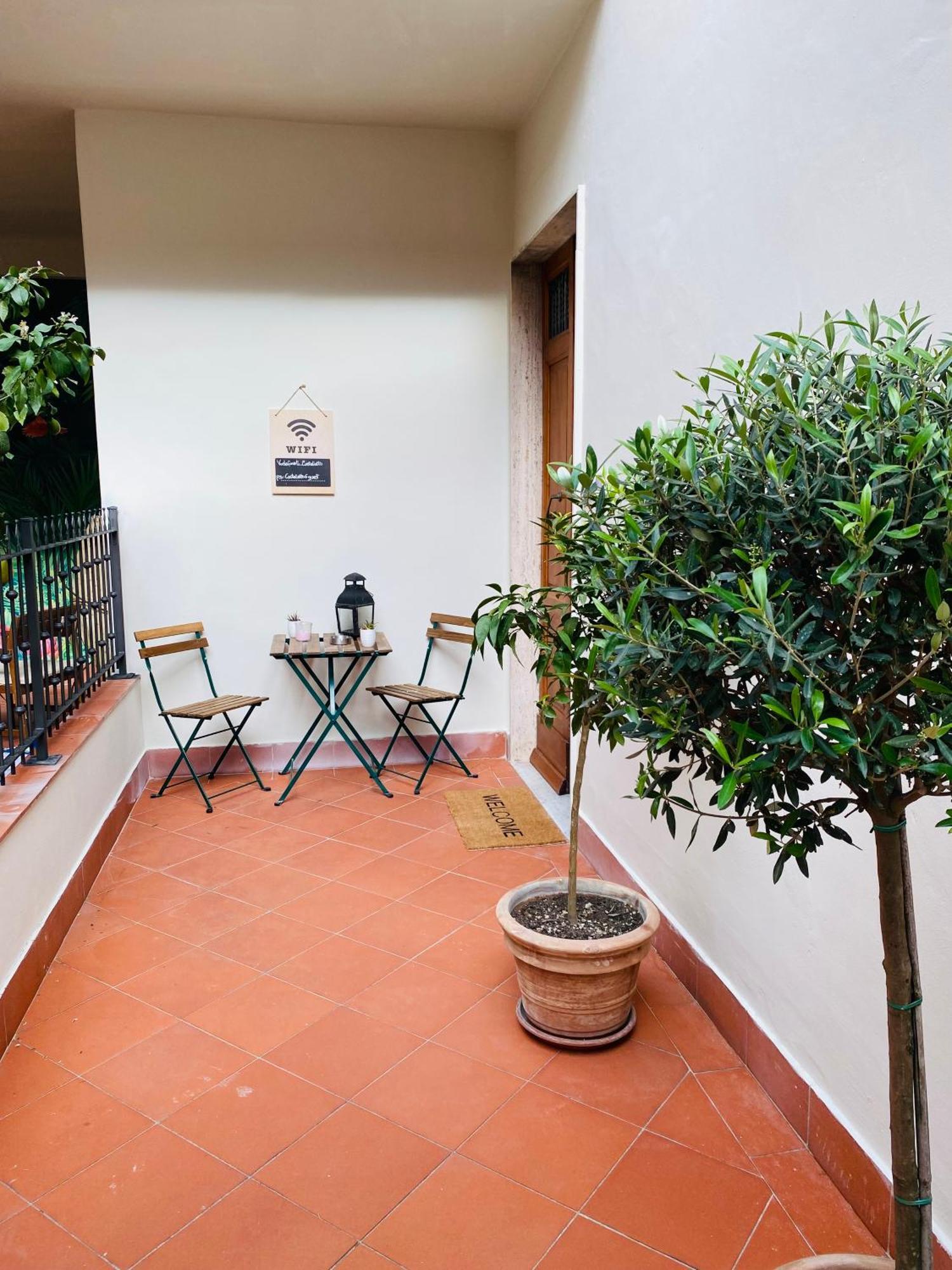 Blom Apartments Pisa Bagian luar foto